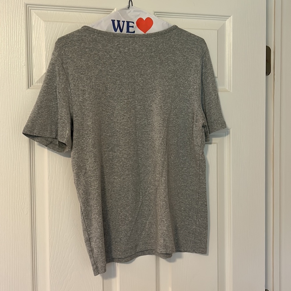 Gray tee - Picture 2 of 3